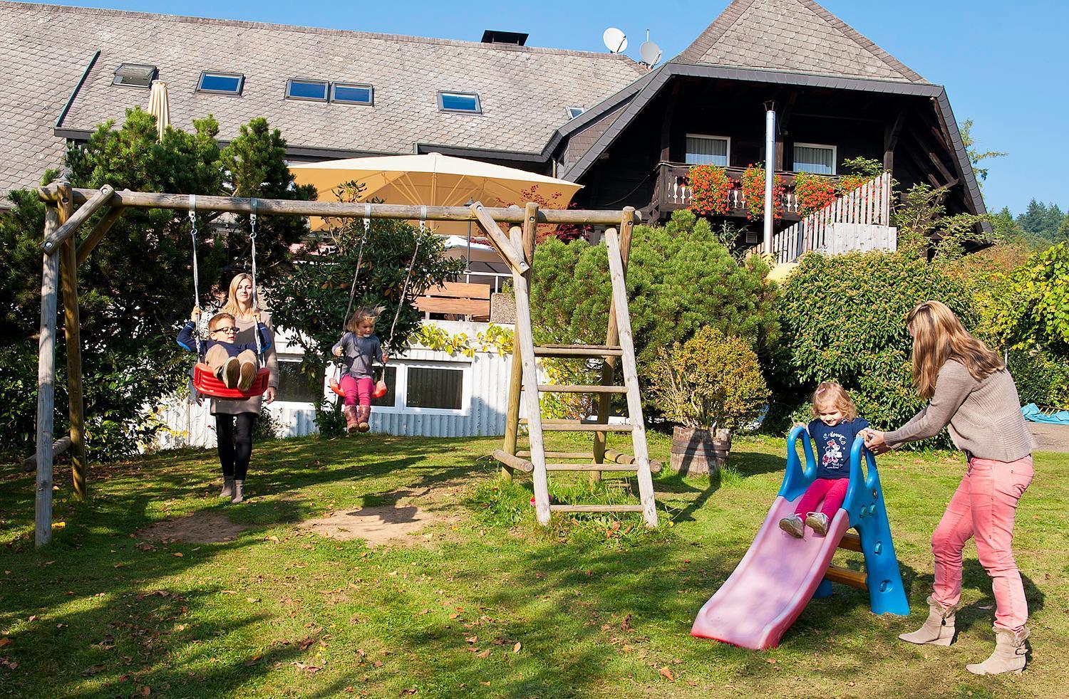 Weinhotel Pfeffer & Salz Gengenbach Exterior photo