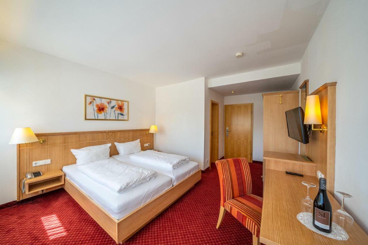 Weinhotel Pfeffer & Salz Gengenbach Exterior photo